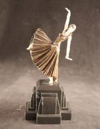 Fraai klein Art Deco beeld, Antiek en Kunst, Verzenden