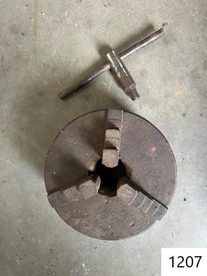 1207. Klauwplaat / drieklauw / vierklauw, Doe-het-zelf en Verbouw, Gereedschap | Machine-onderdelen en Toebehoren, Gebruikt, Ophalen