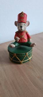 Speeldoos muis, Ophalen