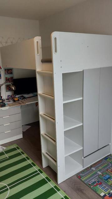 Hoogslaper beschikbaar voor biedingen