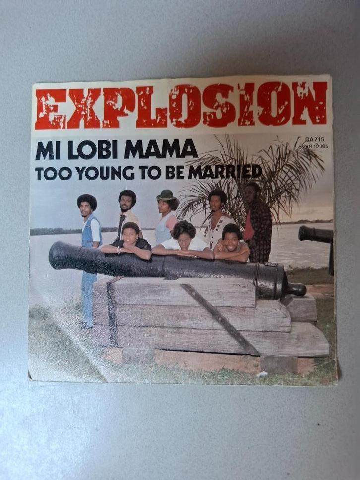 Explosion/ Mi lobi mama 1978 Suriname very rare item, Cd's en Dvd's, Vinyl Singles, Zo goed als nieuw, Single, R&B en Soul, 7 inch
