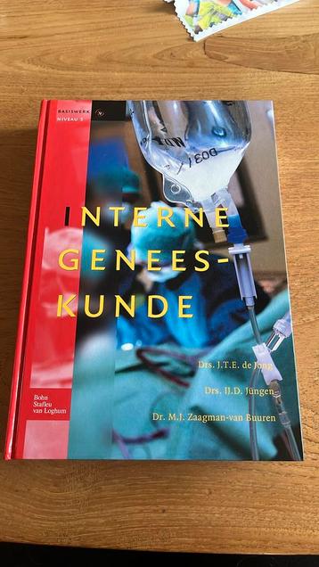 J.T.E. de Jong - Interne geneeskunde beschikbaar voor biedingen