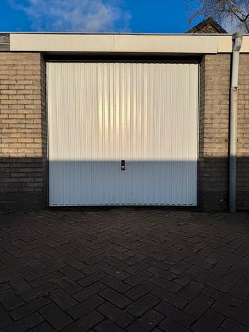 Garagebox te huur Sint Nicolaasga(garage / opslag / unti) beschikbaar voor biedingen