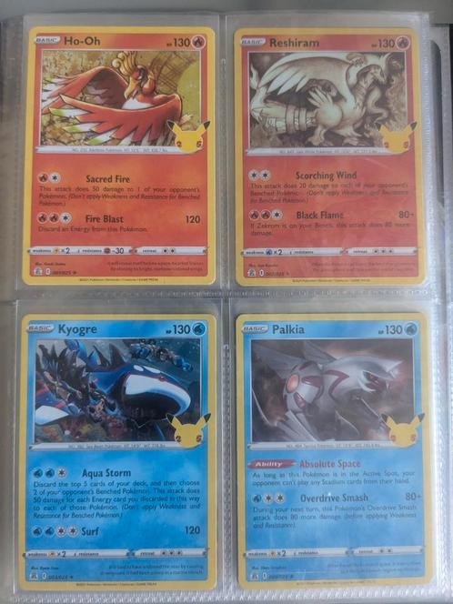 Pokémon Celebrations 50% compleet inclusief mapje nieuw!, Hobby en Vrije tijd, Verzamelkaartspellen | Pokémon, Zo goed als nieuw