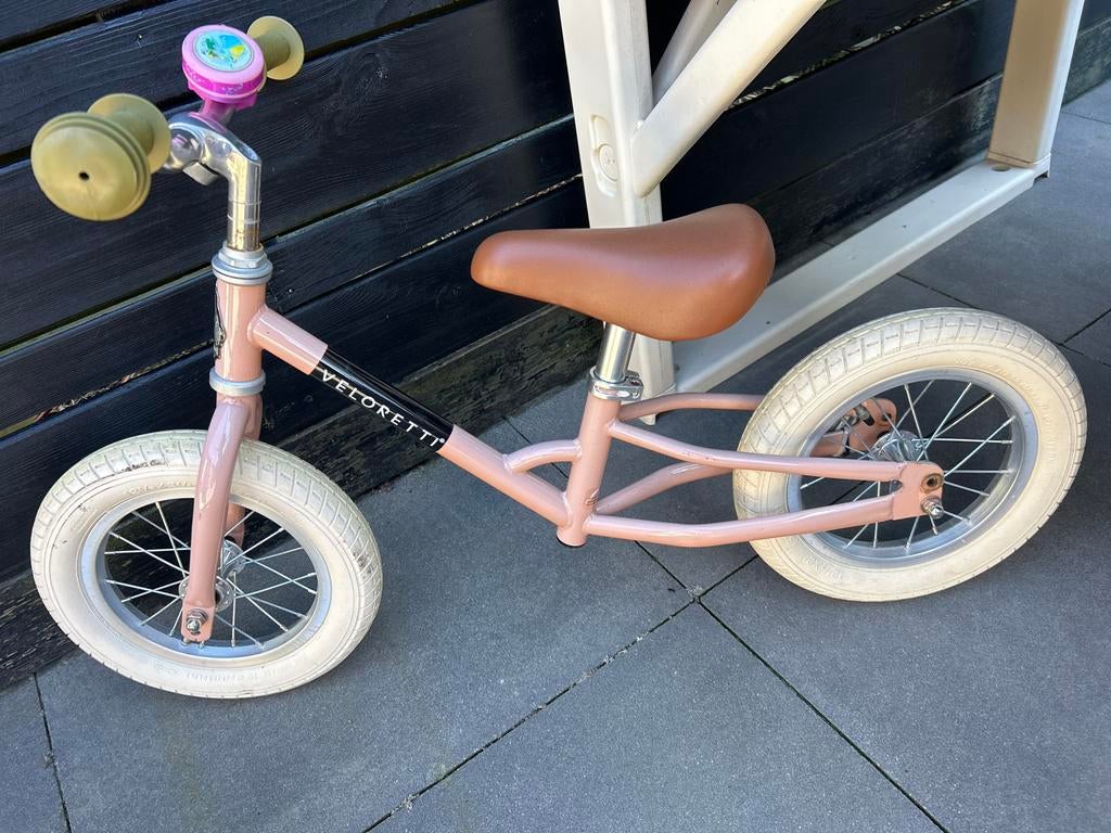 Veloretti Loopfiets Roze - Perfect voor de kleintjes!, Kinderen en Baby's, Speelgoed | Buiten | Voertuigen en Loopfietsen, Ophalen of Verzenden