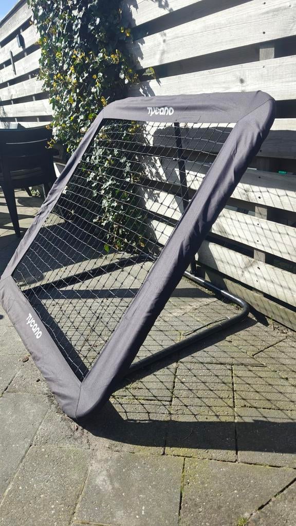 Verstelbare Rebounder voetbal 124x124, Ophalen, Zo goed als nieuw