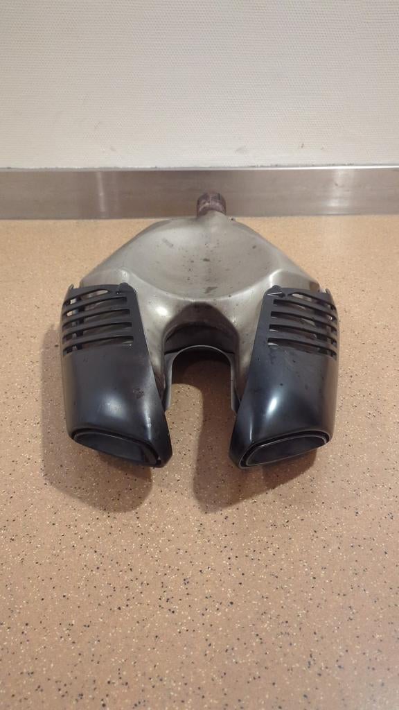 Originele uitlaat Aprilia Dorsoduro 750, Motoren, Ophalen