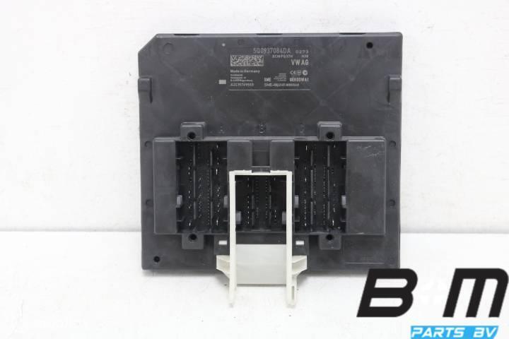 BCM VW Golf 7 5Q0937084DA, Gebruikt
