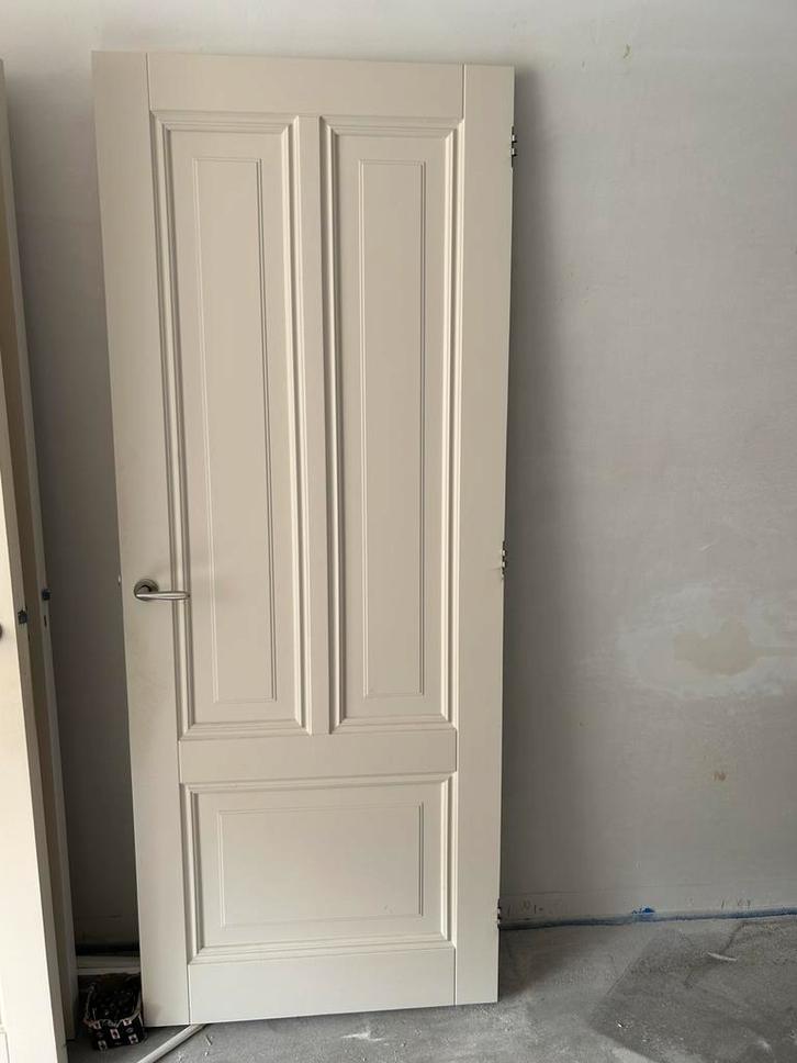 Stevige binnendeuren te koop, Doe-het-zelf en Verbouw, Deuren en Horren, Zo goed als nieuw, Binnendeur, 200 tot 215 cm, Glas, Ophalen