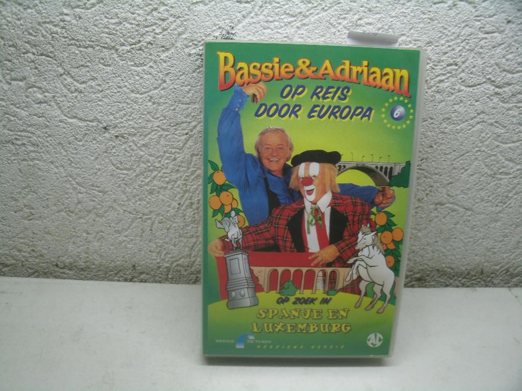 vhs 175a bassie & adriaan spanje en luxemburg, Alle leeftijden, Kinderprogramma's en -films, Overige typen, Ophalen of Verzenden