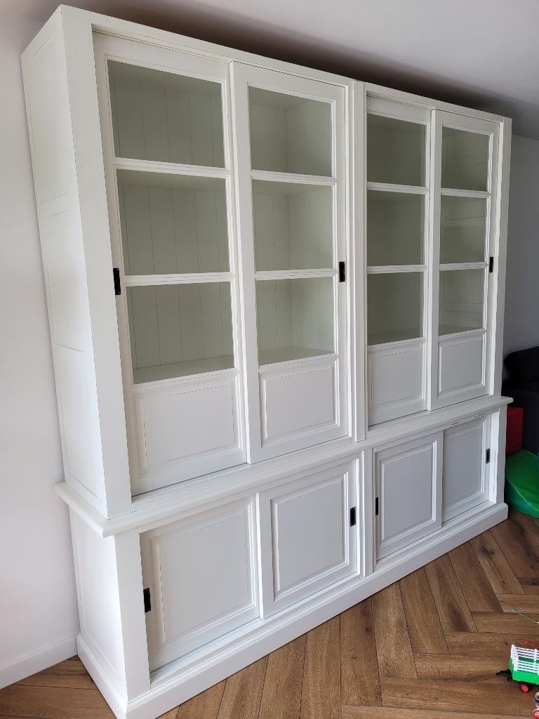 Wandkast, Ophalen, 250 tot 300 cm, 200 cm of meer, 25 tot 50 cm