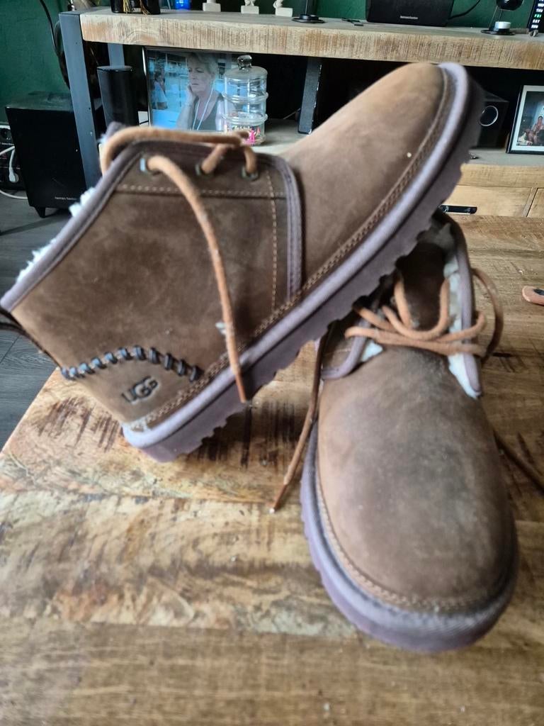 Heren originele UGGs maat 43 - Zeer weinig gedragen, UGG, Bruin, Boots, Ophalen of Verzenden