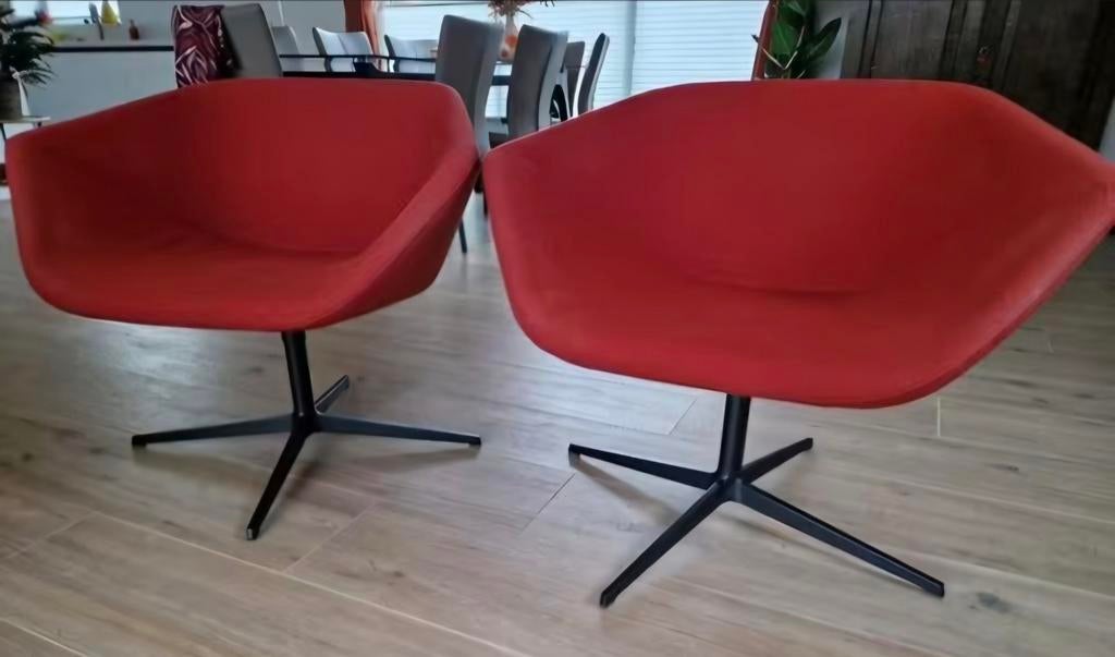 2x Montis Design draai fauteuils Model ELLA in stof rood, Huis en Inrichting, Fauteuils, Ophalen, Gebruikt, Minder dan 75 cm, Stof