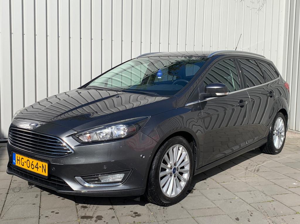 Ford Focus Wagon 1.0 Titanium Edition|Navigatie|Climate Cont, Auto's, Gebruikt, Handgeschakeld, 1216 kg, 3 cilinders