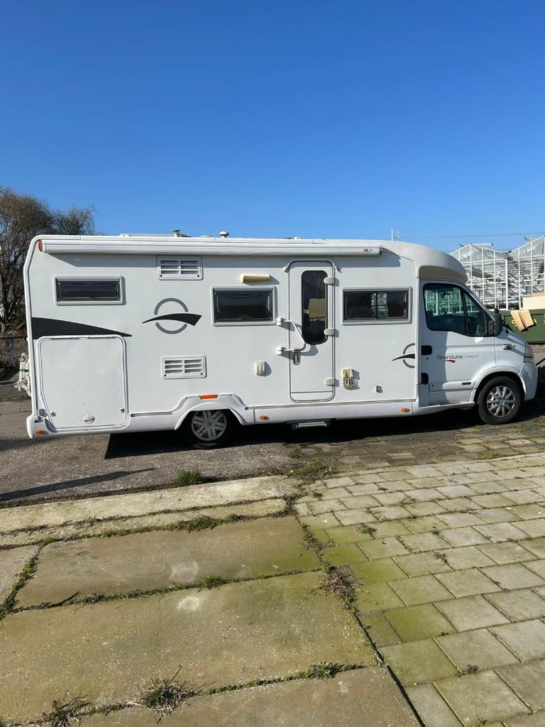 Mooie Roller Team camper – goed onderhouden, Chemisch toilet, Diesel, Tot en met 3, Particulier