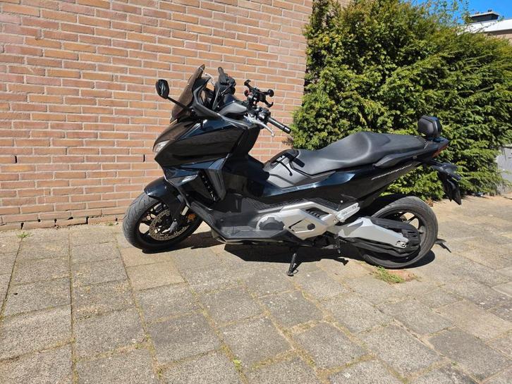 Honda Forza 750  2021 13861 km, Motoren, Motoren | Honda, Particulier, Scooter, 2 cilinders, Motorrijbewijs A, ABS, Handvatverwarming