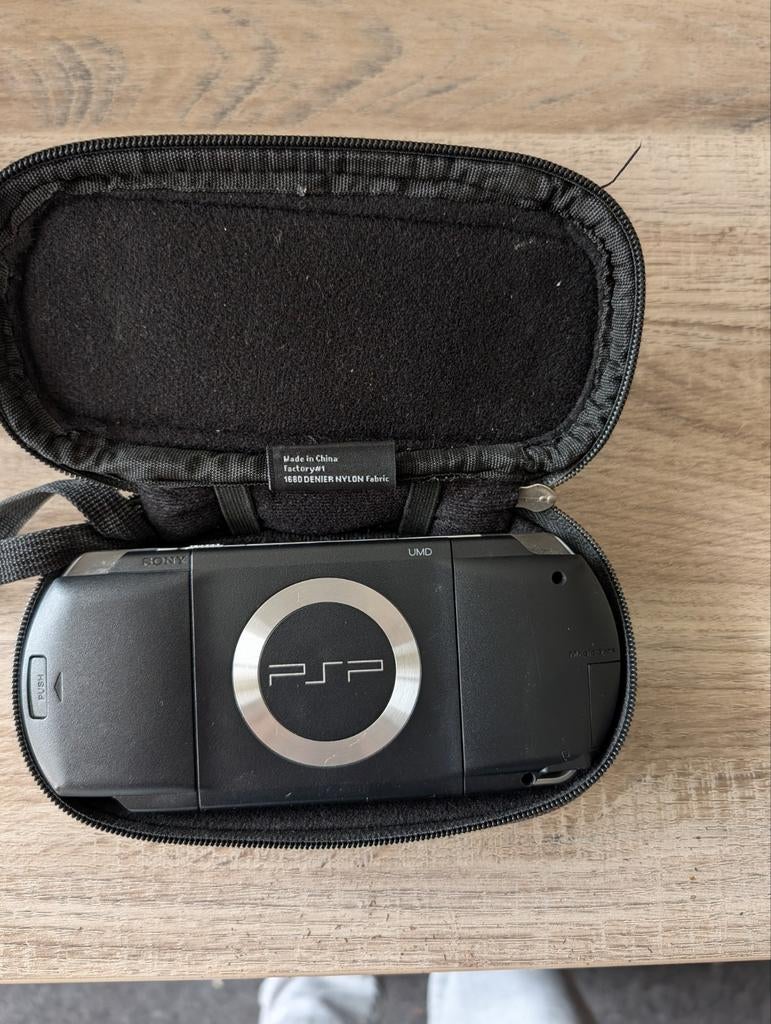 psp, Ophalen of Verzenden, Zo goed als nieuw