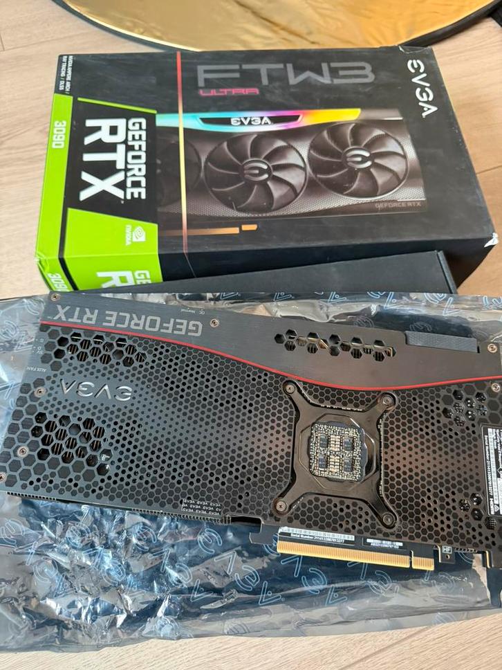 MEERDERE NVIDIA RTX 3090 Videokaarten, Computers en Software, Videokaarten, Gebruikt, Nvidia, PCI-Express 4.0, GDDR6, HDMI, DisplayPort