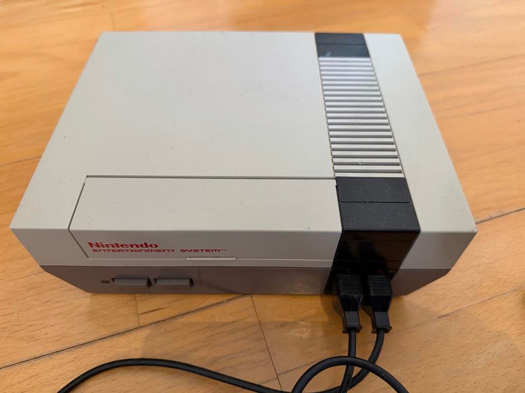 Nintendo Entertainment System (NES) met Super Mario Bros 2, Spelcomputers en Games, Games | Nintendo NES, Gebruikt, 2 spelers