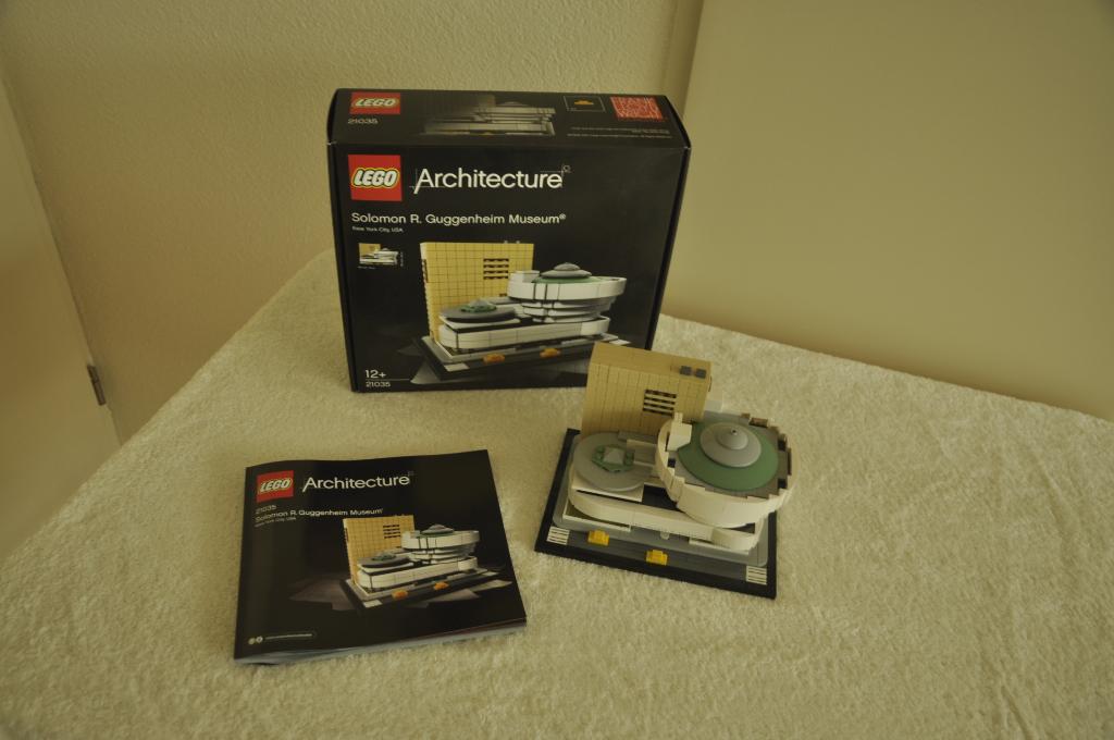 LEGO 21035 Guggenheim Museum, Ophalen, Zo goed als nieuw, Complete set, Lego