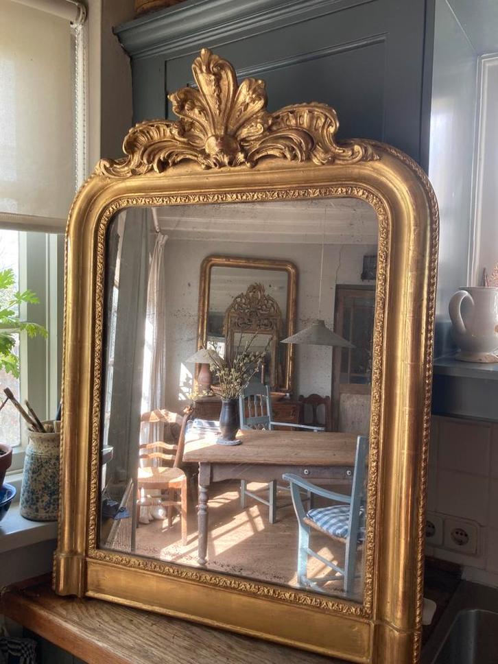 Antieke franse bladgouden spiegel met kuif, Antiek en Kunst, Antiek | Spiegels, Rechthoekig, Ophalen