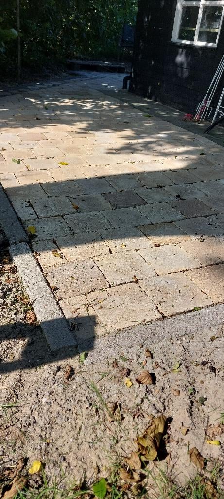 Gele vierkante betontegels 20x20x6 cm - ca. 11m², Tuin en Terras, Tegels en Klinkers, Gebruikt, Klinkers, Ophalen of Verzenden