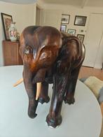 Prachtige massief houten olifant 15 kg, Ophalen of Verzenden