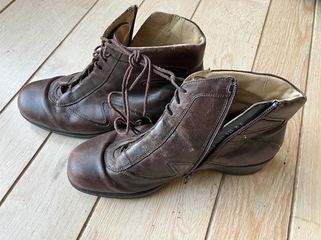 Damesschoen, bruin leer, Durea, Maat 6, Kleding | Dames, Schoenen, Durea, Bruin, Lage of Enkellaarzen, Ophalen of Verzenden