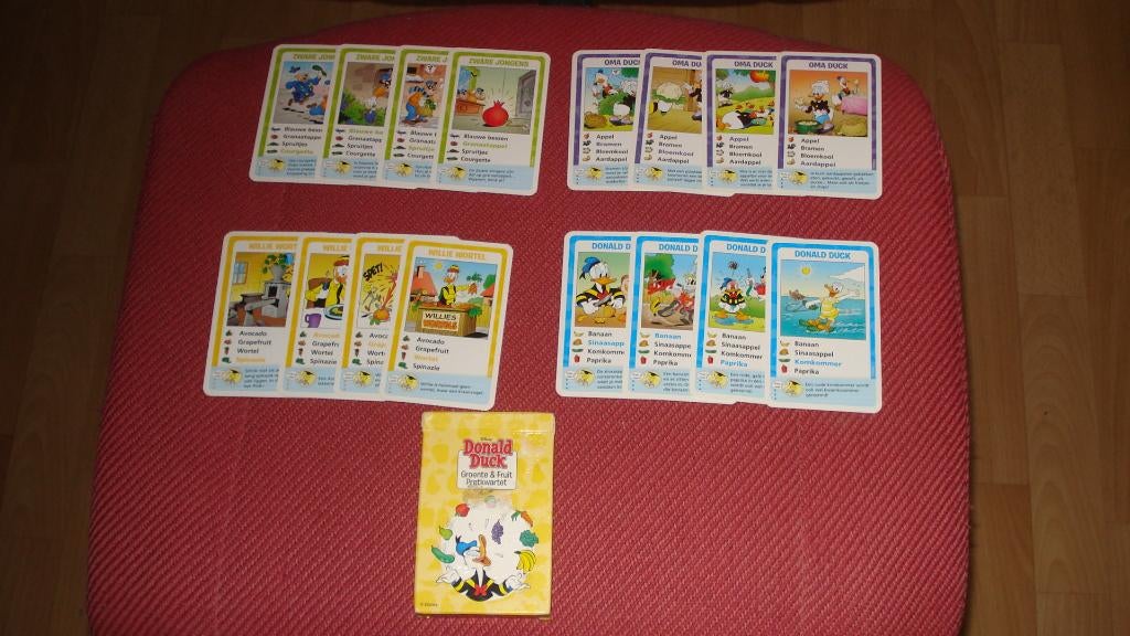 DONALD DUCK GROENTE & FRUIT PRETKWARTET (COMPLEET ), Ophalen of Verzenden, Zo goed als nieuw, Speelkaart(en)