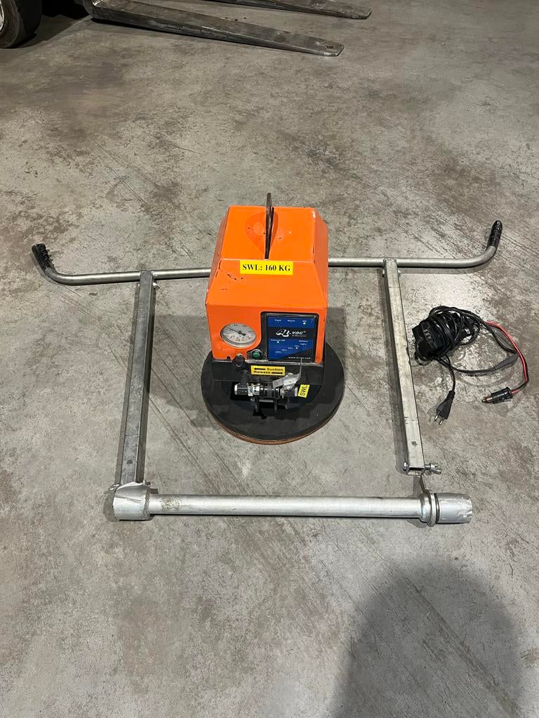 Vacuümheffer 160 kg met handvatten + lader, Ophalen, Gebruikt