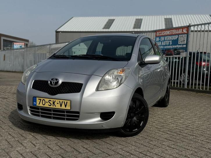 Toyota Yaris 1.3 VVTi Sol MMT#Airco#Automaat#Nap, Auto's, Toyota, Bedrijf, Te koop, Yaris, ABS, Airbags, Airconditioning, Boordcomputer