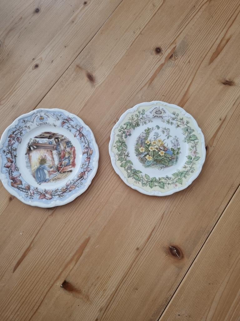 Brambly Hedge Gebaksbordjes - Lente & Winter (16 cm), Antiek en Kunst, Antiek | Porselein, Ophalen of Verzenden