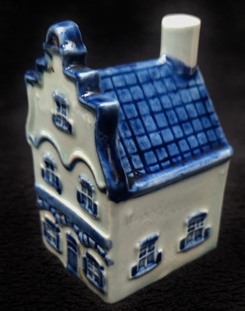 Eerste KLM-huisje 1952 plateelbakkerij Zuid-Holland Gouda, Verzamelen, KLM Huisjes, Ophalen of Verzenden, Gebruikt, 1 t/m 20