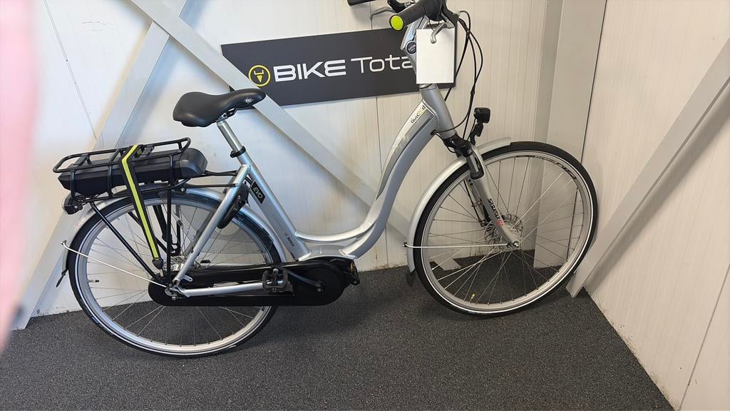 Dutch Id Tour D53 Bosch, Fietsen en Brommers, Elektrische fietsen, 55 tot 59 cm, Ophalen of Verzenden, Zo goed als nieuw, Overige merken