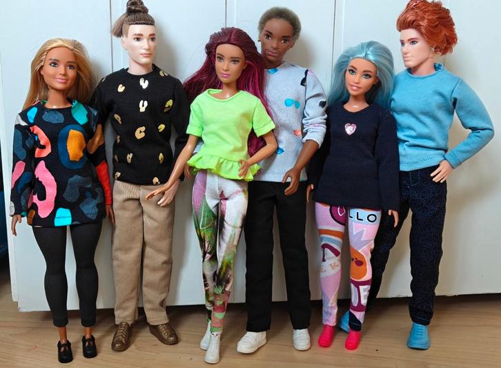 Barbiekleertjes: gewoon leuke setjes voor Barbie, Curvy, Ken, Kinderen en Baby's, Speelgoed | Poppen, Nieuw, Barbie, Verzenden