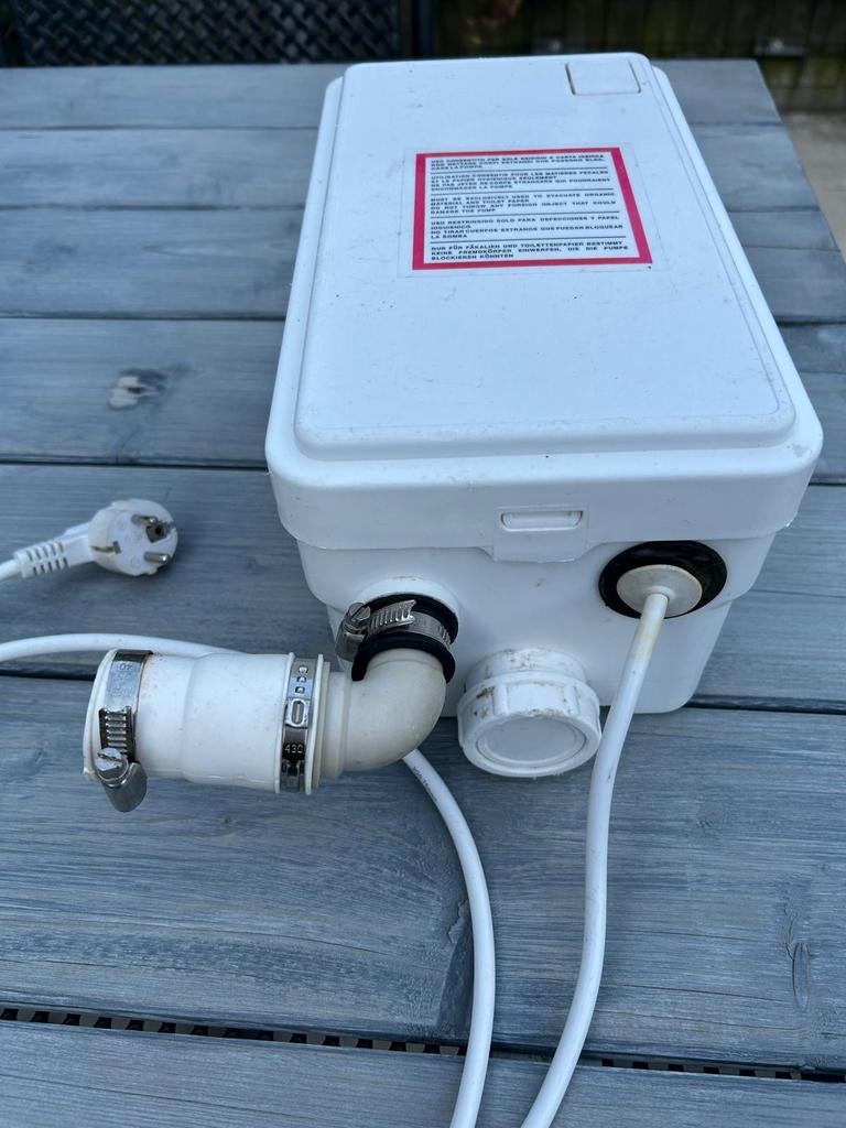 BROYEUR POMP  Zo goed als nieuw, Doe-het-zelf en Verbouw, Sanitair, Ophalen, Zo goed als nieuw, Overige typen