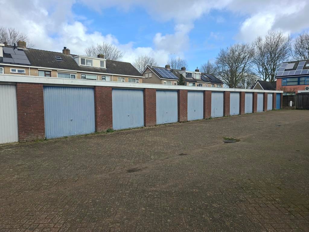 Garagebox in Andijk Te huur, Noord-Holland