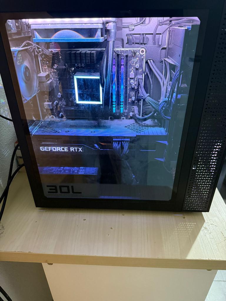 Gaming PC en Monitor met RTX 3080 en i7 11700k, Ophalen, Zo goed als nieuw, Gaming, SSD