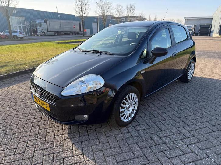 Fiat Grande Punto 1.4 Active, Auto's, Fiat, Bedrijf, Te koop, Grande Punto, ABS, Airbags, Boordcomputer, Centrale vergrendeling