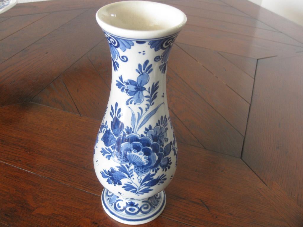 Delfts Blauw vaasje van de Porceleyne fles., Antiek en Kunst, Antiek | Vazen, Ophalen of Verzenden