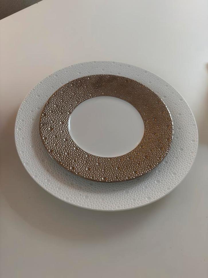 Bernardaud Ecume Limoges servies set wit & platinum nieuw, Huis en Inrichting, Keuken | Servies, Zo goed als nieuw, Bord(en), Overige stijlen
