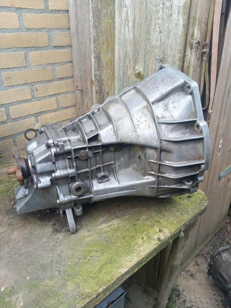W123 Mercedes versnellingsbak, Ophalen