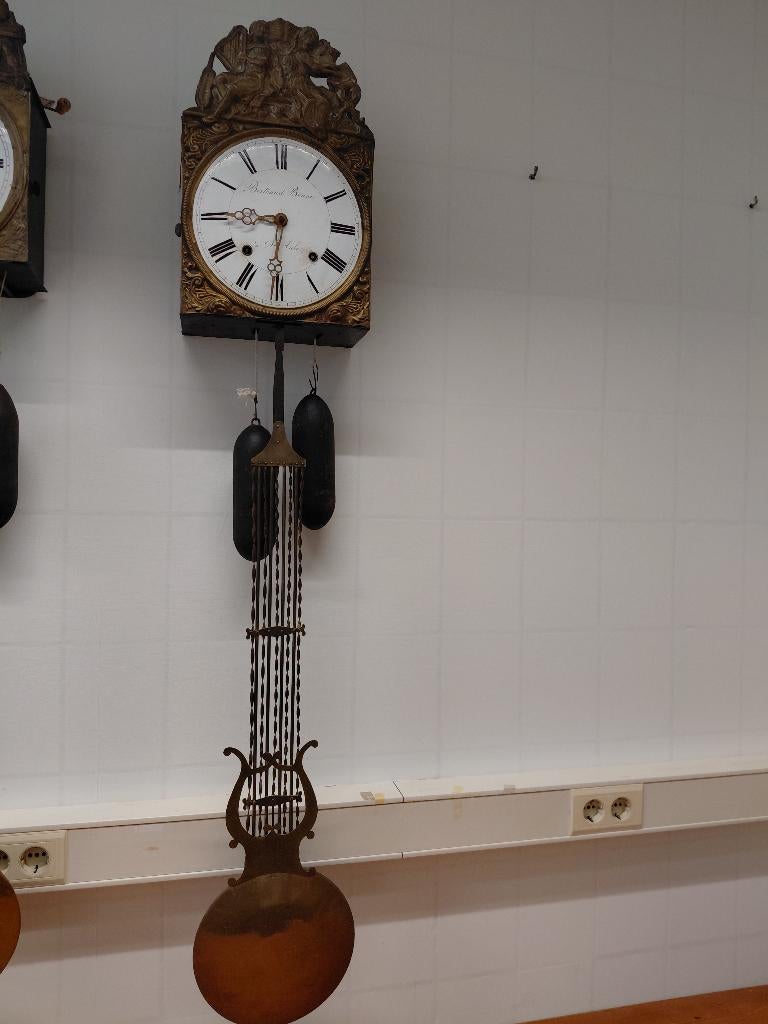 Franse Comtoise klok met harpslinger, St. Aulogne., Ophalen