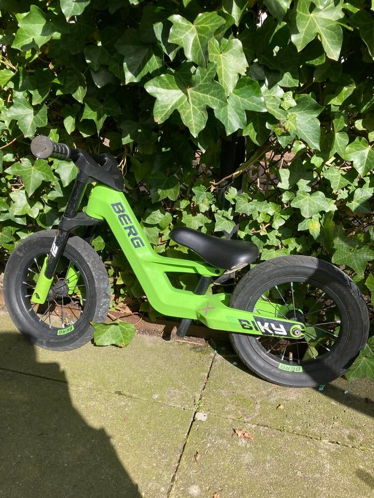 BERG Biky loopfiets - Groen, Kinderen en Baby's, Speelgoed | Buiten | Voertuigen en Loopfietsen, Ophalen, Gebruikt, Loopfiets