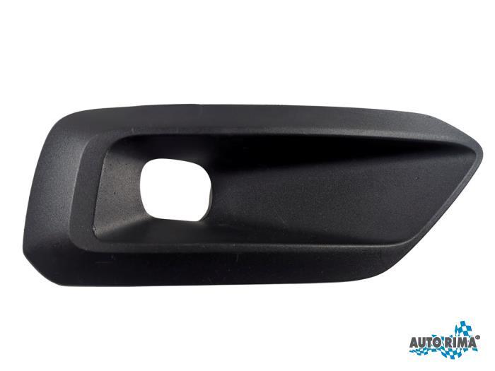 Bumper Rooster van een Volvo XC40