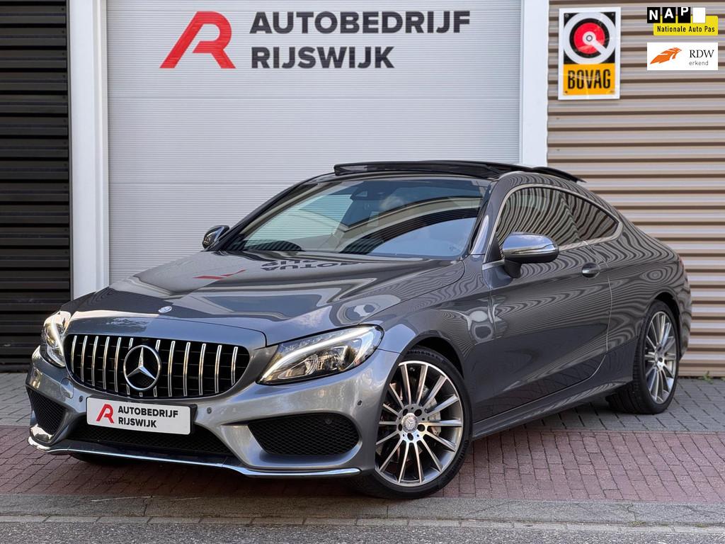 Mercedes-Benz C-klasse Coupé 200 AMG Pano/Burmester/Camera, Auto's, Automaat, 12 maanden, Achterwielaandrijving, Euro 6