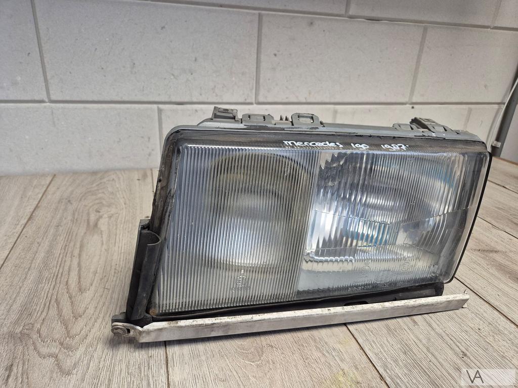 Mercedes 190 W201 1983 - 1991 koplamp links hella €100, Gebruikt, -, Ophalen of Verzenden, -