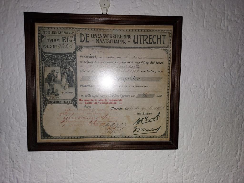 De Levensverzekering Maatschappij Utrecht polis, Postzegels en Munten, Aandelen en Waardepapieren, Ophalen of Verzenden