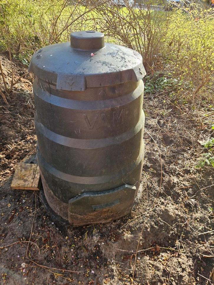 VAM Compostbak 220 Liter, Tuin en Terras, Overige Tuin en Terras, Zo goed als nieuw, Ophalen