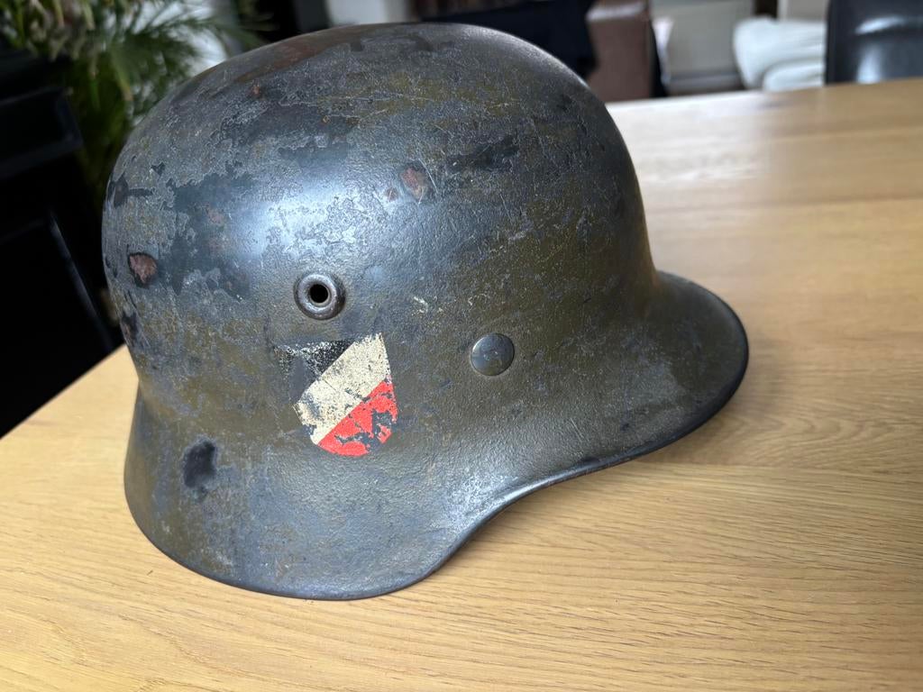 Duitse camo helm M40 DD Luftwaffe met factuur, Ophalen of Verzenden, Luchtmacht, Duitsland, Helm of Baret